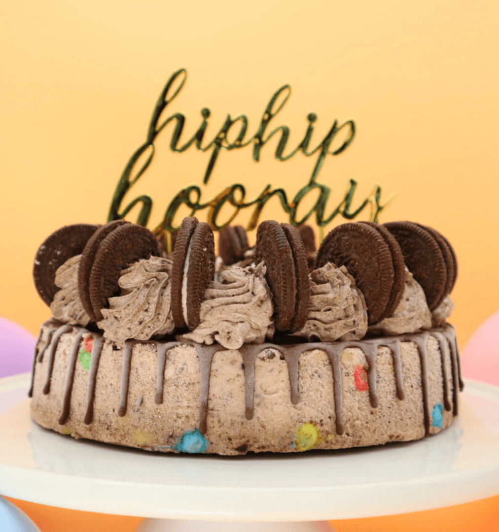 Baskin-Robbins - Happy New Year, Layton! Celebrate the end of 2020 with an  ice cream cake from Baskin-Robbins! What's a better way to start 2021 than  with a slice of cake that