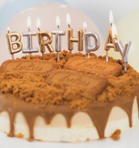 Is this the Best Biscoff Ice Cream Cake EVER?